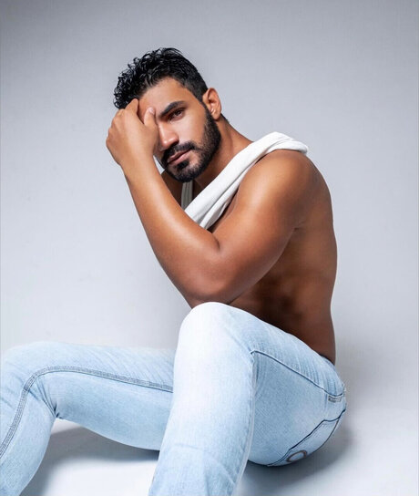 Foto di nudo di fuga di OnlyFans di Maiquezine