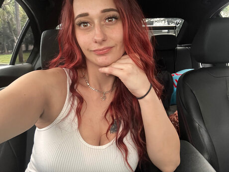 Foto di nudo di fuga di OnlyFans di Krissy