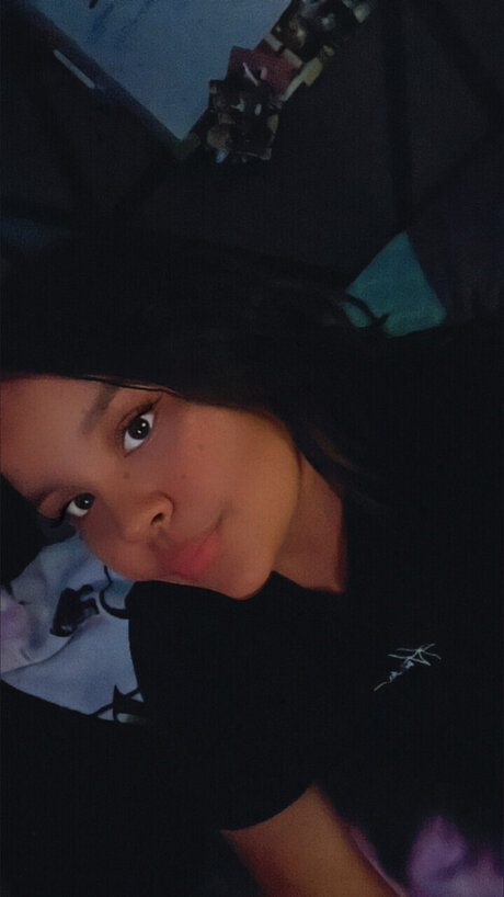 Foto di nudo di fuga di OnlyFans di Babygirl