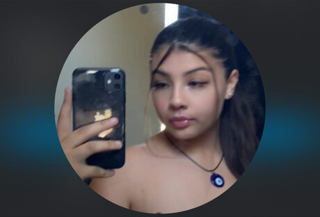 Foto di nudo di fuga di OnlyFans di Ariana
