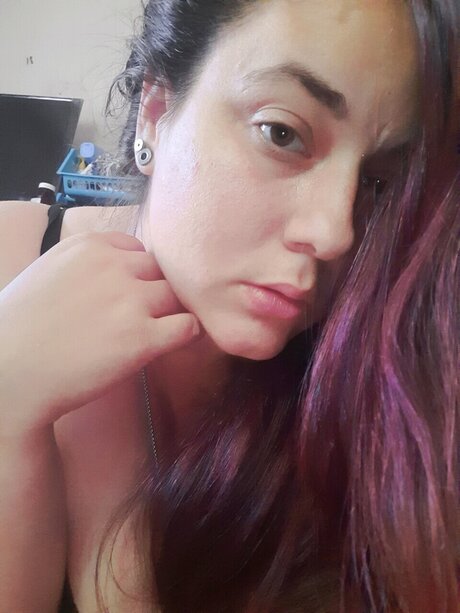 Foto di nudo di fuga di OnlyFans di Mystique