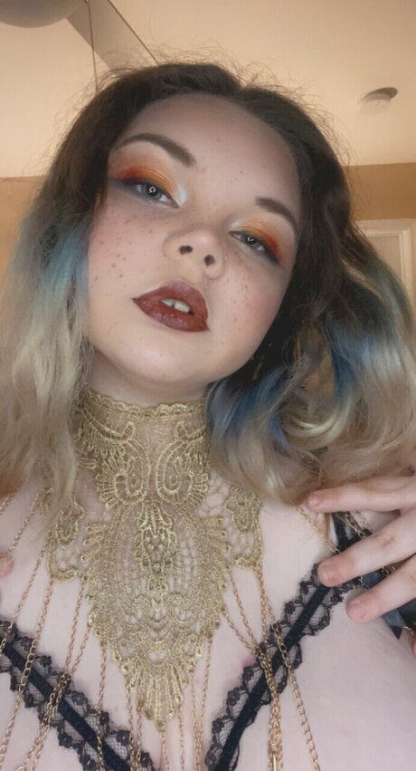 Foto di nudo di fuga di OnlyFans di Alex Alure