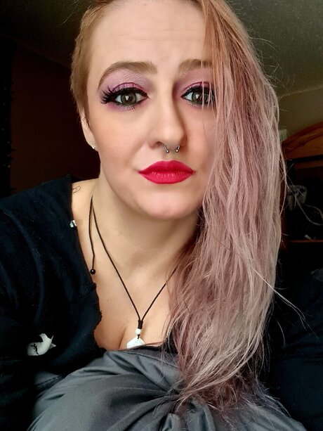 Foto di nudo di fuga di OnlyFans di Ellemajesty