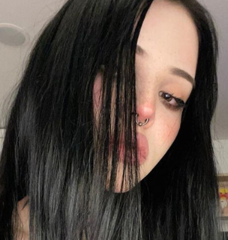 Foto di nudo di fuga di OnlyFans di Katerina