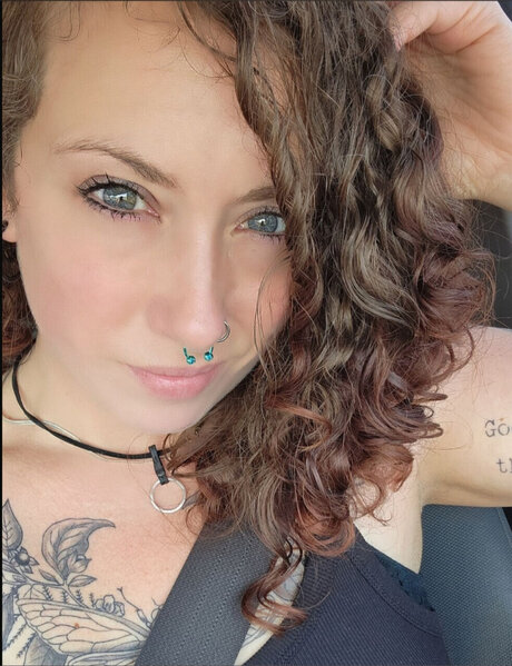 Foto di nudo di fuga di OnlyFans di Xxprettypistolxx