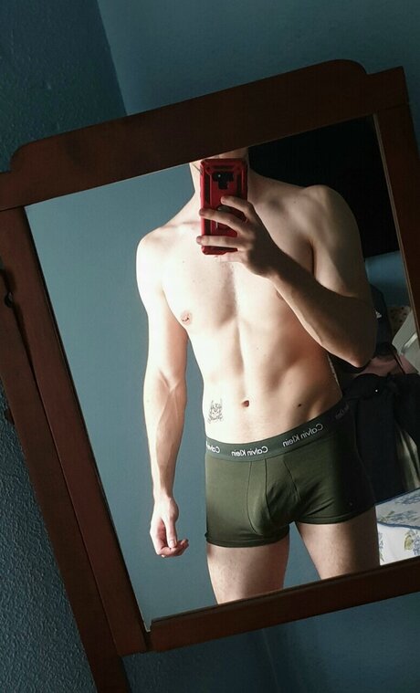 Foto di nudo di fuga di OnlyFans di Jereaj