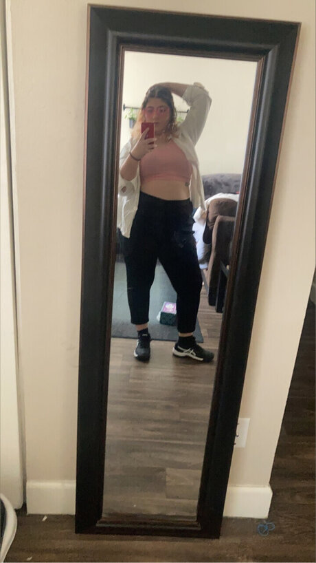 Foto di nudo di fuga di OnlyFans di The Gold Goddess