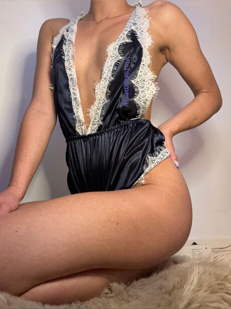Foto di nudo di fuga di OnlyFans di Victoria 