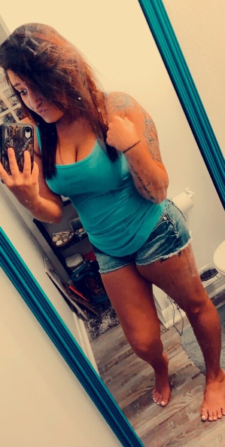 Foto di nudo di fuga di OnlyFans di Black Hair Girls Do It Better