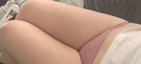 Foto di nudo di fuga di OnlyFans di Mistress