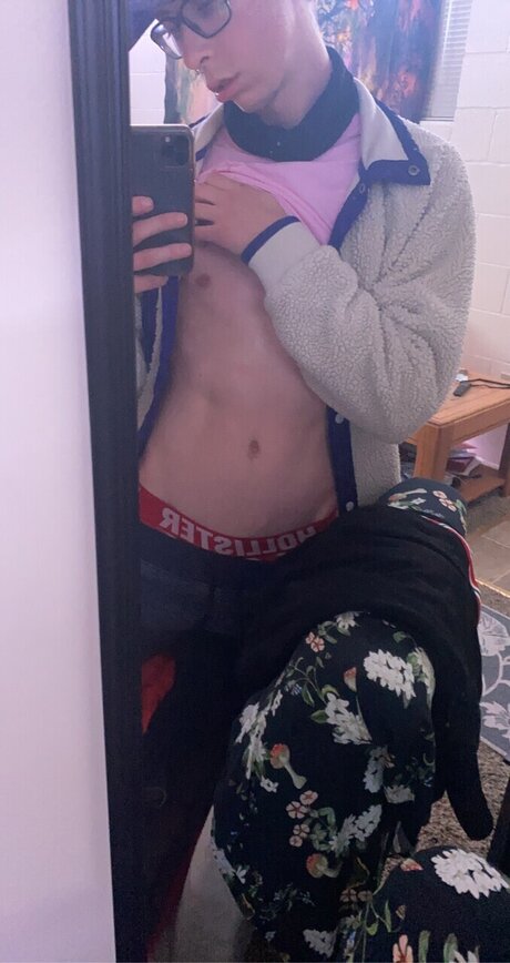 Foto di nudo di fuga di OnlyFans di Donny