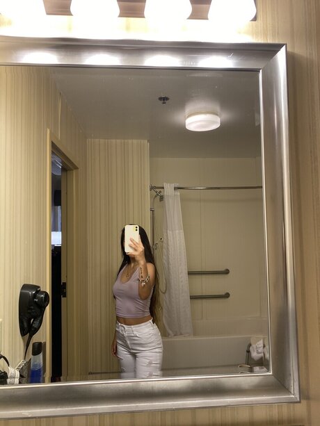 Foto di nudo di fuga di OnlyFans di Xiomara
