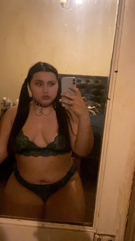 Foto di nudo di fuga di OnlyFans di Docha Baby 