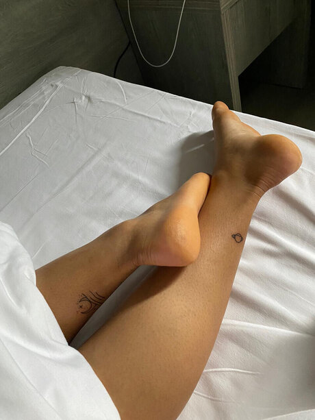 Samba Feet