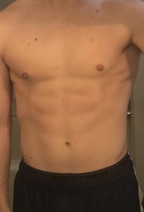 Foto di nudo di fuga di OnlyFans di Chase