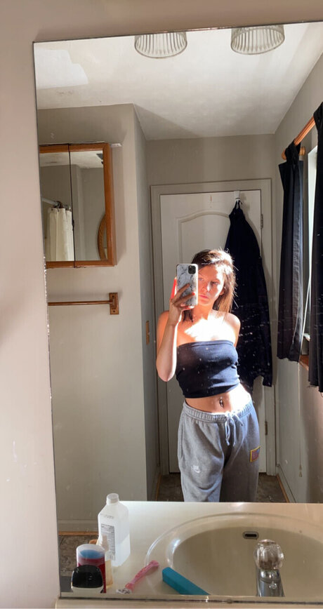 Foto di nudo di fuga di OnlyFans di Hailey Sawyer