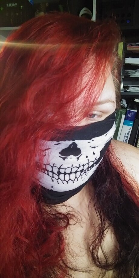 Foto di nudo di fuga di OnlyFans di Littlemisswicked13