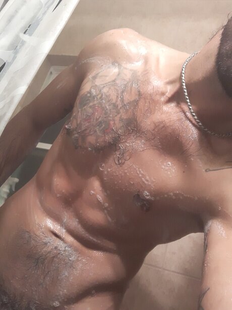 Foto di nudo di fuga di OnlyFans di Pleasuredom