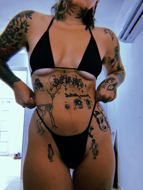 Vaporwavebabe