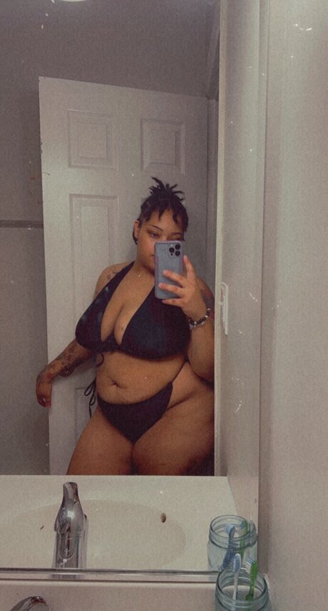 Foto di nudo di fuga di OnlyFans di Boobie