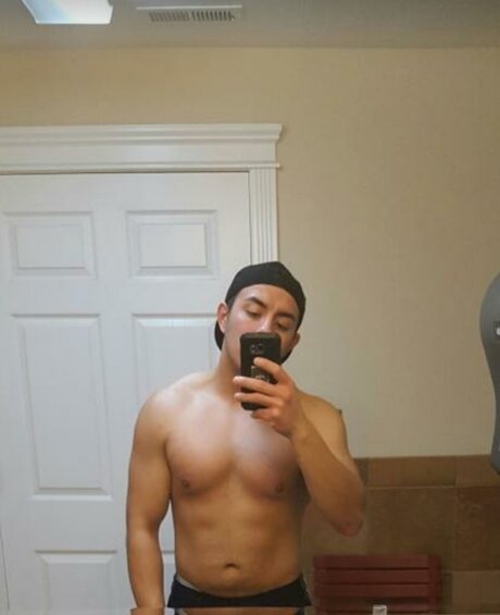 Foto di nudo di fuga di OnlyFans di Jman