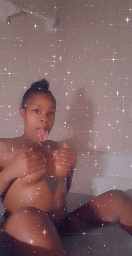 Foto di nudo di fuga di OnlyFans di Blue Diamond