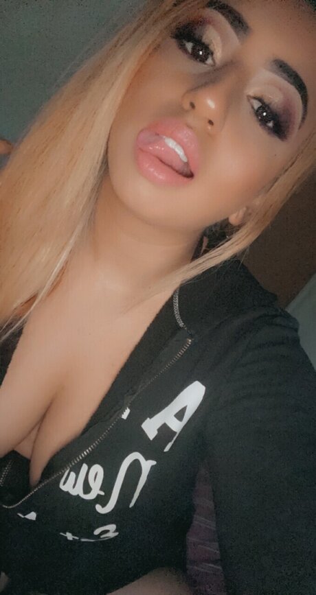 Foto di nudo di fuga di OnlyFans di Dulce