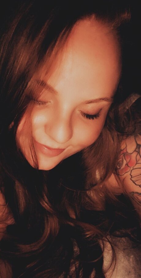 Foto di nudo di fuga di OnlyFans di Rachel