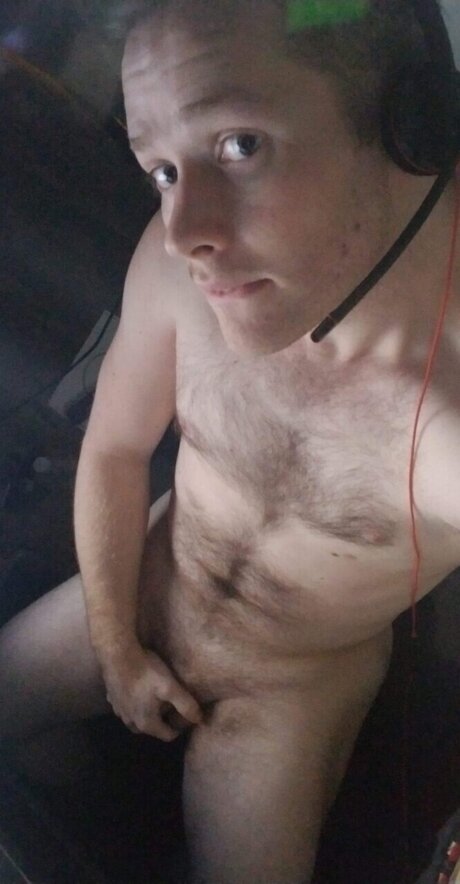 Foto di nudo di fuga di OnlyFans di Spot The Puppy