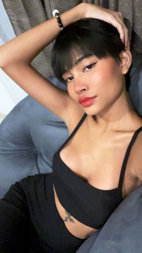Foto di nudo di fuga di OnlyFans di Babyz