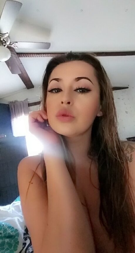 Foto di nudo di fuga di OnlyFans di Biggmama
