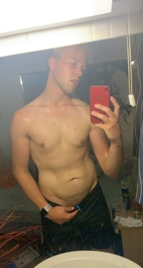 Foto di nudo di fuga di OnlyFans di Qewt