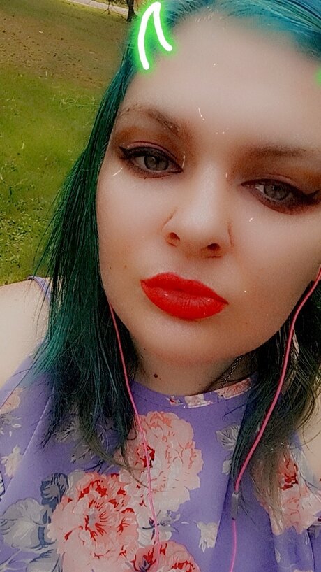 Foto di nudo di fuga di OnlyFans di Mommy