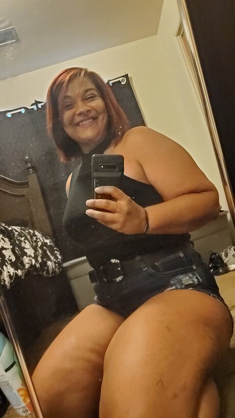 Foto di nudo di fuga di OnlyFans di Rave