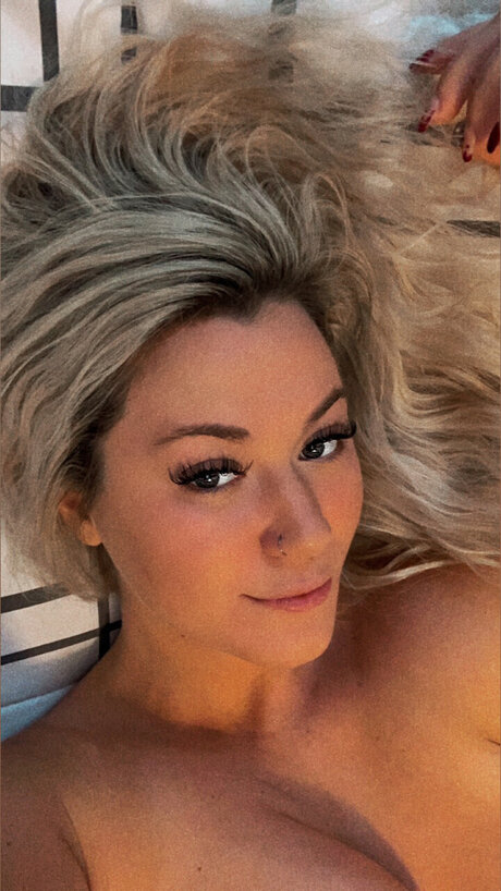 Foto di nudo di fuga di OnlyFans di 