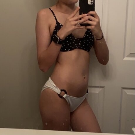 Foto di nudo di fuga di OnlyFans di Jessica