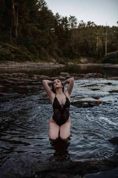 Foto di nudo di fuga di OnlyFans di Haley