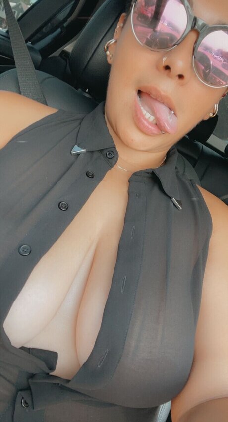 Foto di nudo di fuga di OnlyFans di Lamala