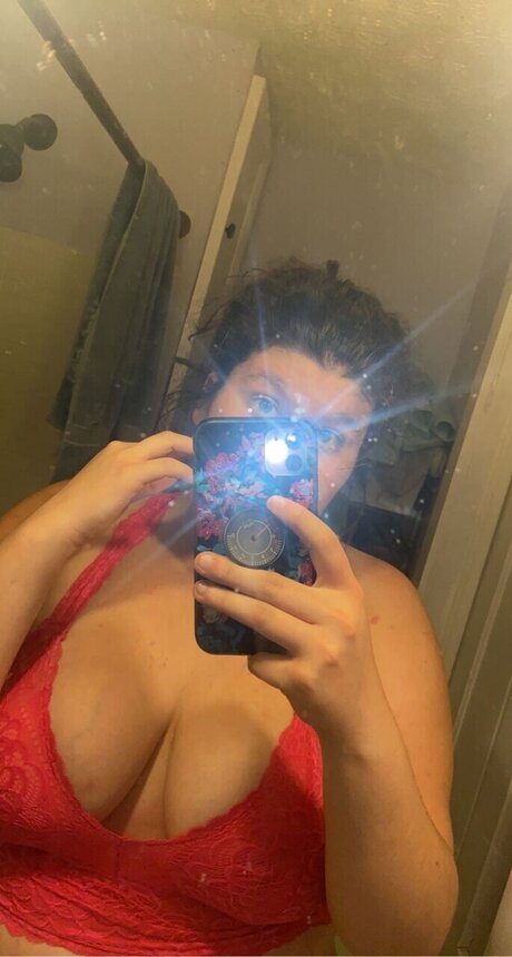 Foto di nudo di fuga di OnlyFans di Lauren