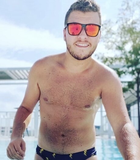 Foto di nudo di fuga di OnlyFans di Vic Holbrook