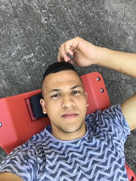 Foto di nudo di fuga di OnlyFans di Fastbeast
