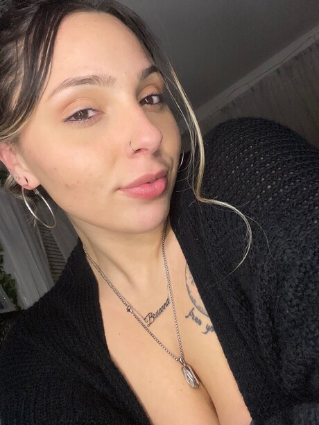 Foto di nudo di fuga di OnlyFans di B Poison