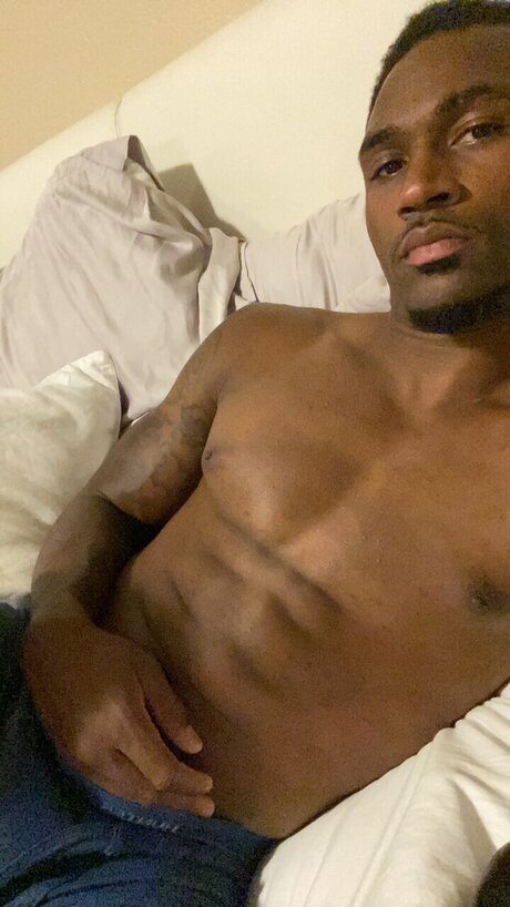 Foto di nudo di fuga di OnlyFans di Kenneth Perkins