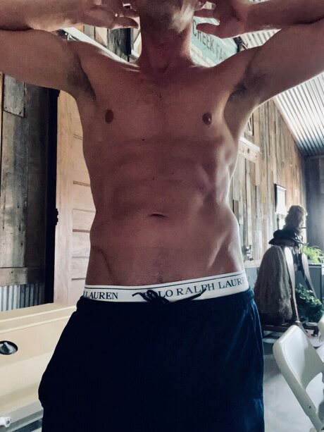Foto di nudo di fuga di OnlyFans di Kayce