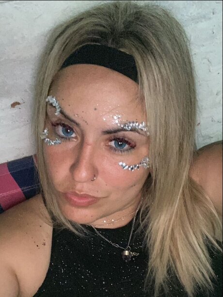 Foto di nudo di fuga di OnlyFans di Flor