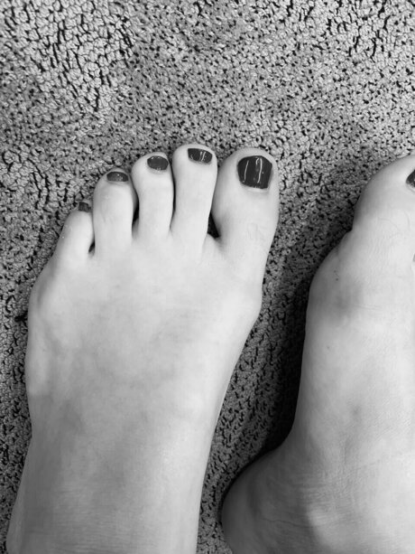 Foto di nudo di fuga di OnlyFans di Softysandals