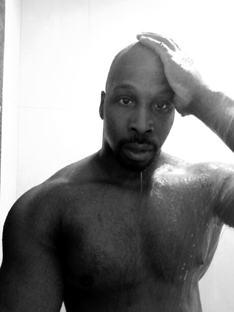 Foto di nudo di fuga di OnlyFans di Clive Sergeant