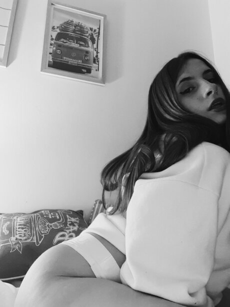 Foto di nudo di fuga di OnlyFans di Juliim