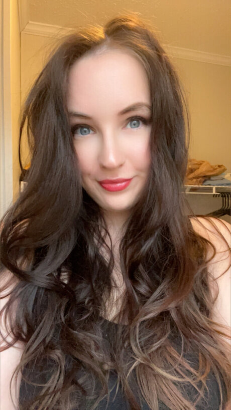 Foto di nudo di fuga di OnlyFans di Amanda