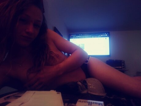 Foto di nudo di fuga di OnlyFans di Your Goddess